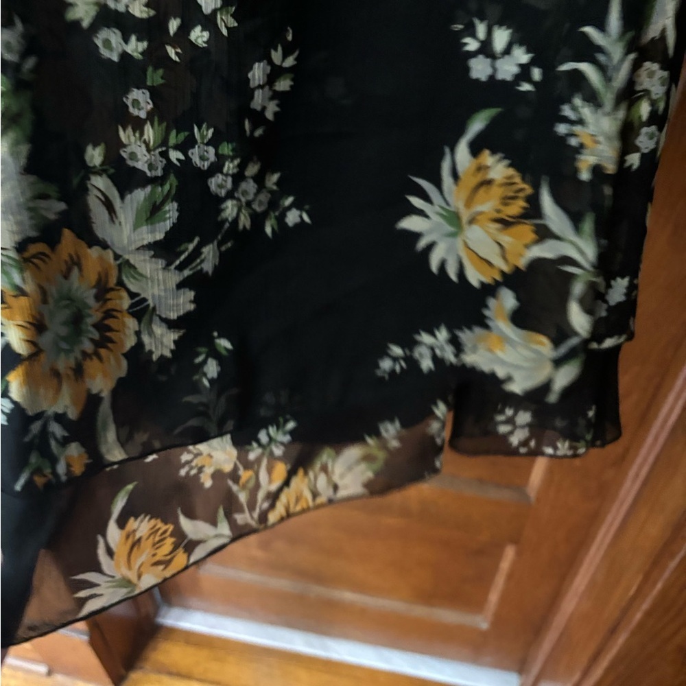 ASOS Curve Black and Gold Wrap Tie dress - Picture 8 of 8